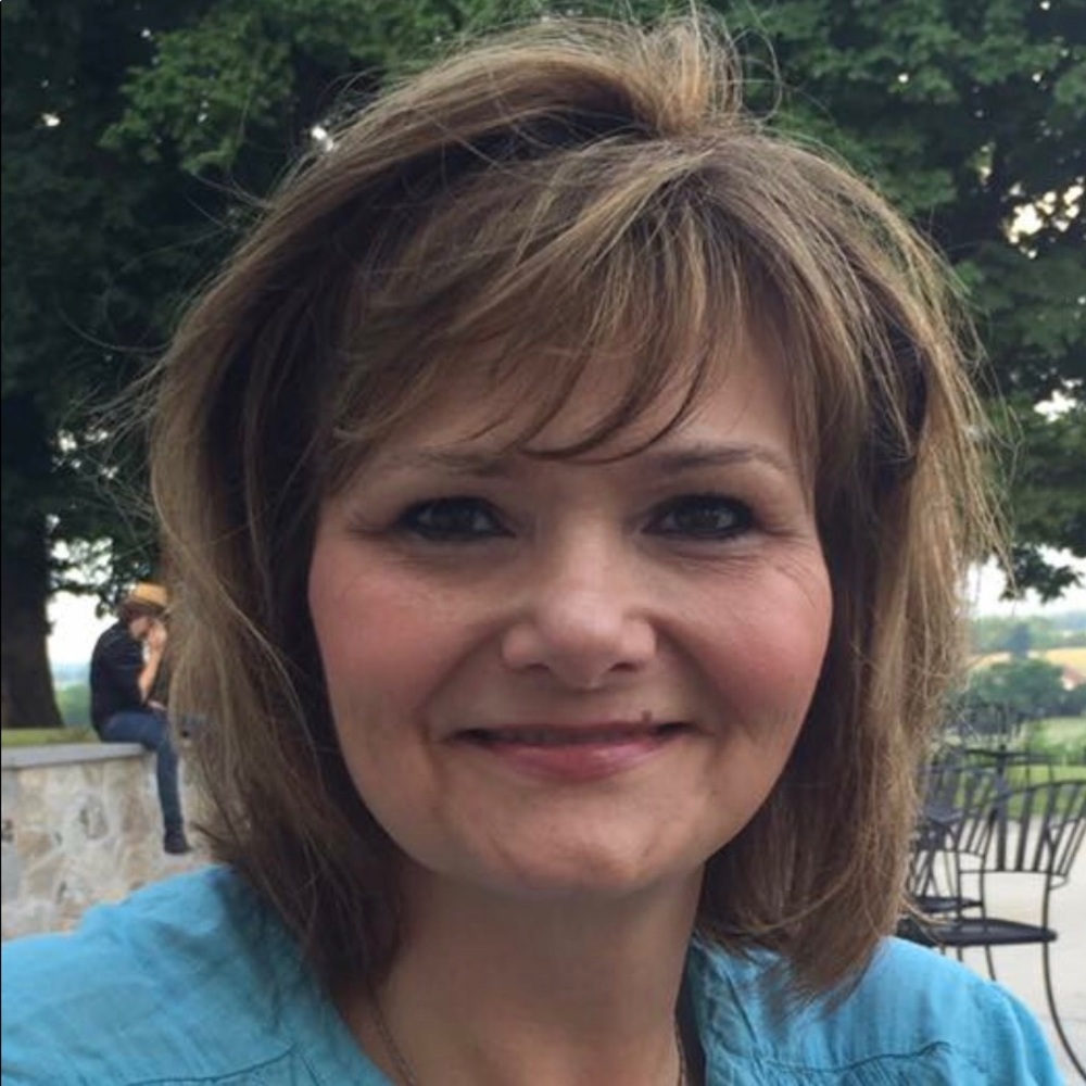 Meet your Posher, Linda